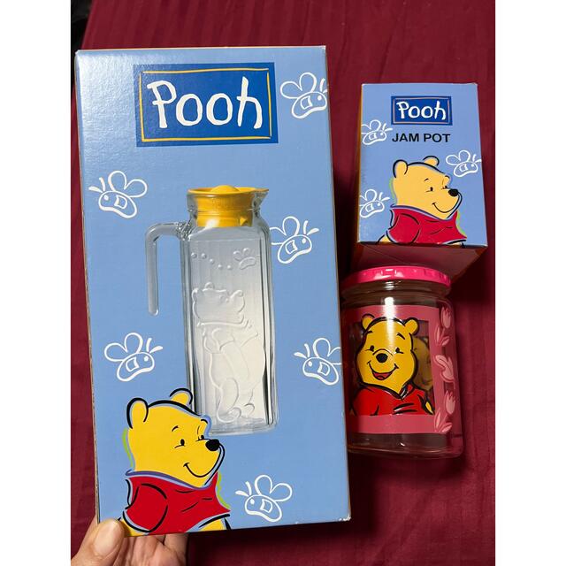くまのプーさん(クマノプーサン)のくまのプーさん ガラスポット ピッチャー ジャムポット 冷水筒 麦茶ボトル インテリア/住まい/日用品のキッチン/食器(容器)の商品写真