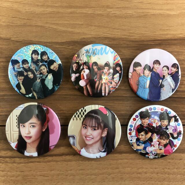 ★値下げ★ girls 2 色々セット エンタメ/ホビーのタレントグッズ(ミュージシャン)の商品写真