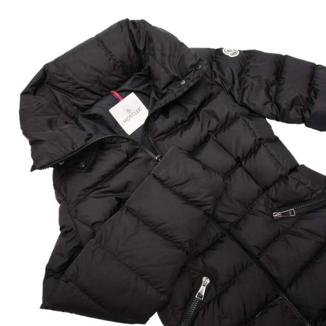 MONCLER(モンクレール)のモンクレール ダウンコート フラメッテ ダウンジャケット G20931C50900 54155 レディースサイズ0 MONCLER 黒 レディースのジャケット/アウター(その他)の商品写真