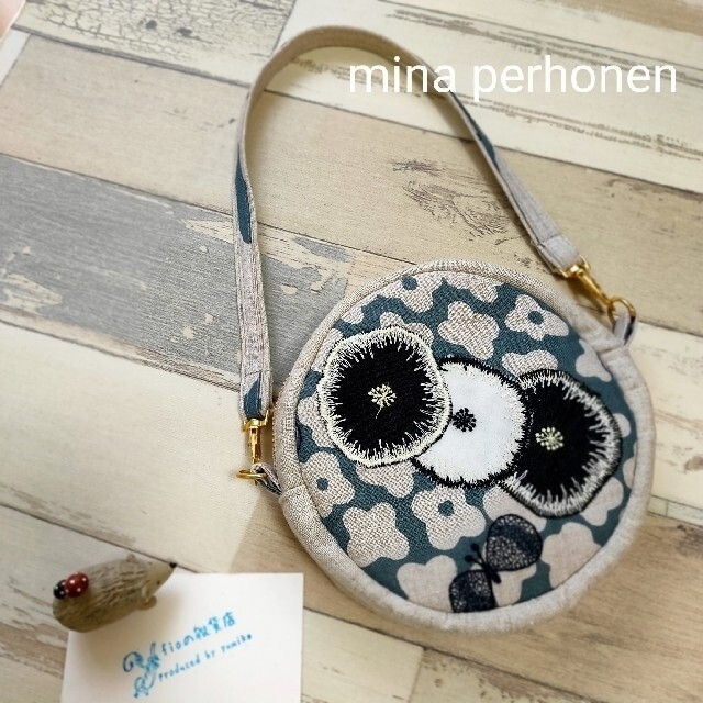 mina perhonen(ミナペルホネン)の【mina perhonen】ハンドメイド ショルダーバッグ ハンドメイドのファッション小物(ポーチ)の商品写真