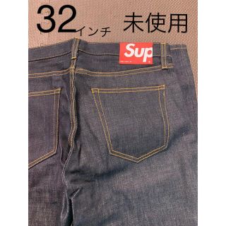 シュプリーム(Supreme)のほぼ新品　supreme デニム　Gパン　ジーンズ　32(デニム/ジーンズ)