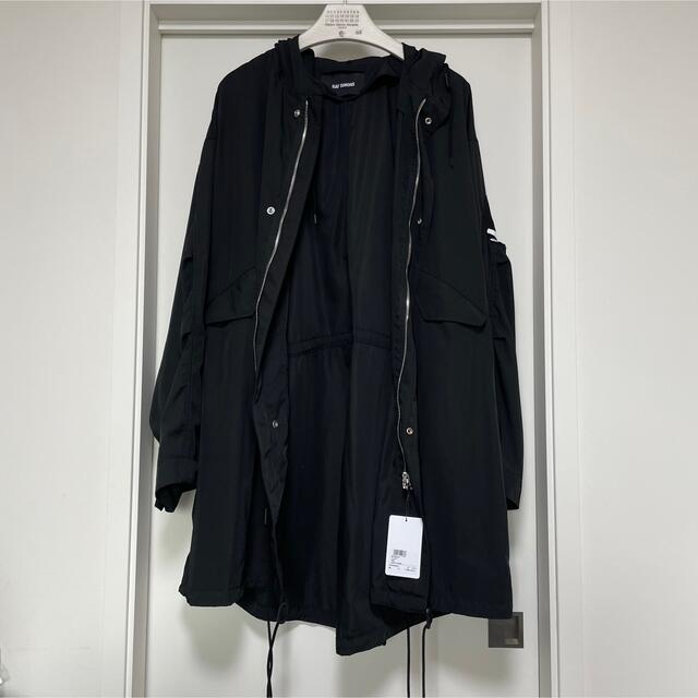 新品/定価25万円】ラフシモンズグラフィックパーカーコート IT46 新品/定価25万円】ラフシモンズグラフィックパーカーコート IT46