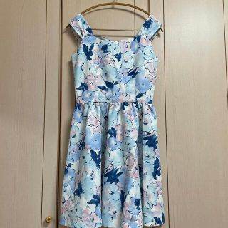 セシルマクビー(CECIL McBEE)のセシルマクビー 花柄ワンピ👗(ミニワンピース)