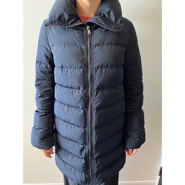 MONCLER(モンクレール)の☆美品☆MONCLER/モンクレール　ダウンコート/ダウンジャケット　ネイビー レディースのジャケット/アウター(ダウンジャケット)の商品写真