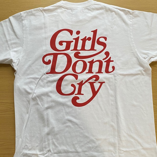 GIRLS DON'T CRY LOGO T-SHIRT CREAM XLサイズ