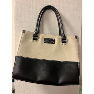 katespade バッグ　ホワイト　ブラック　スクエア(ショルダーバッグ)