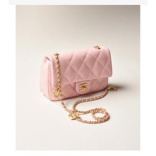 CHANELハート❤︎ ミニ フラップ バッグ♡新品未使用箱入り♡ CHANELハート❤︎ ミニ フラップ バッグ♡新品未使用箱入り♡