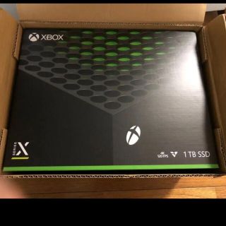 エックスボックス(Xbox)の【即日発送】Xbox Series X 1TB(家庭用ゲーム機本体)