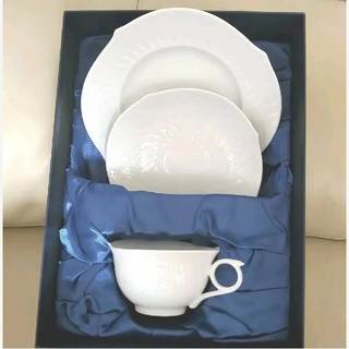 マイセン(MEISSEN)のマイセン 波の戯れホワイト  ティーカップ&ソーサー ケーキ皿セット(食器)