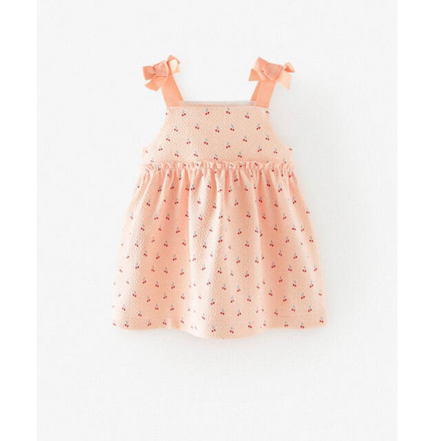 ZARA KIDS(ザラキッズ)のザラキッズ　チェリーワンピース　チェリートップス キッズ/ベビー/マタニティのベビー服(~85cm)(ワンピース)の商品写真