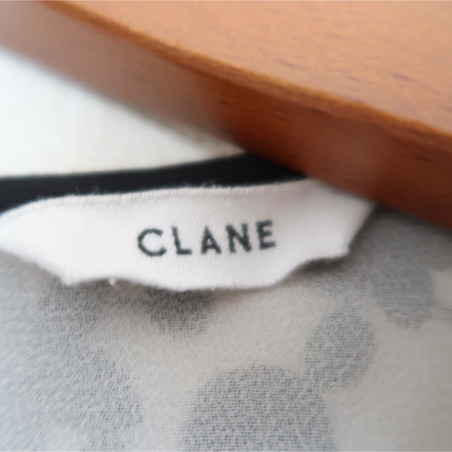 CLANE(クラネ)のnaa様専用【CLANE】EMBROIDERY FLOWER TOPS レディースのトップス(シャツ/ブラウス(半袖/袖なし))の商品写真