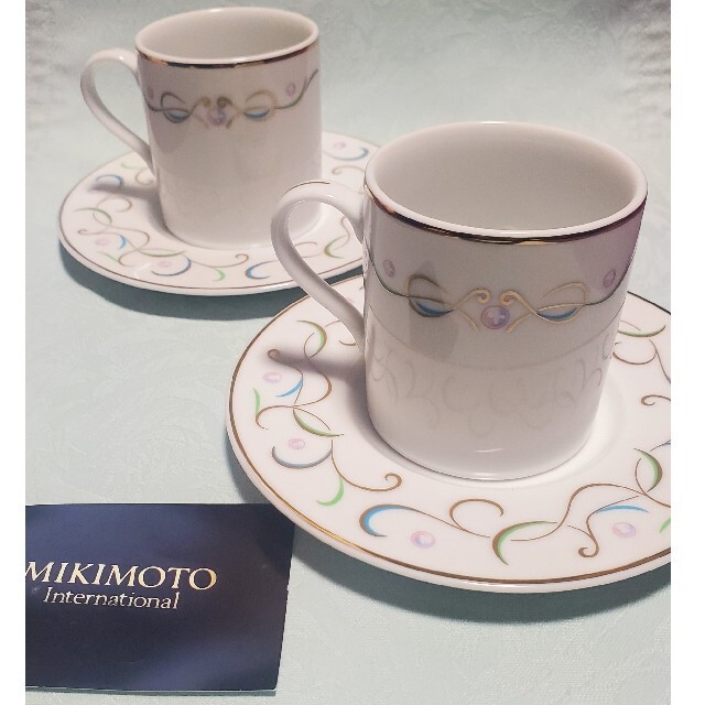 MIKIMOTO(ミキモト)の【未使用・箱付】MIKIMOTOカップ＆ソーサー2客セット インテリア/住まい/日用品のキッチン/食器(グラス/カップ)の商品写真