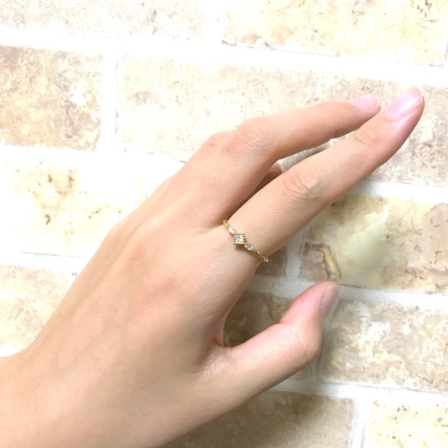 定価約12万円☆アーカー レメディリング K18 ダイヤ 0.15ct 約8号