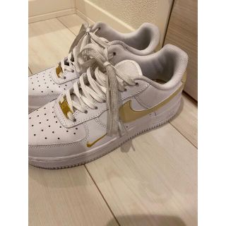 ナイキ(NIKE)のNIKE エアフォース　07 ベージュ 24(スニーカー)