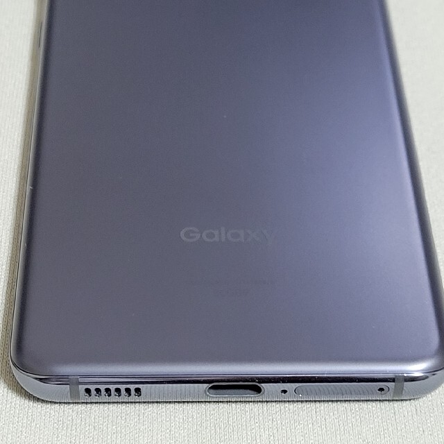 Galaxy(ギャラクシー)のGalaxy S21 5G ファントムグレー 256GB SCG09 スマホ/家電/カメラのスマートフォン/携帯電話(スマートフォン本体)の商品写真