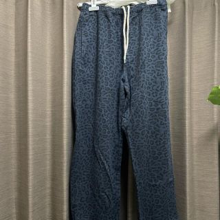 ステューシー(STUSSY)の希少/22ss/stussy/ レオパードパンツ/ネイビー/ Leopard (その他)