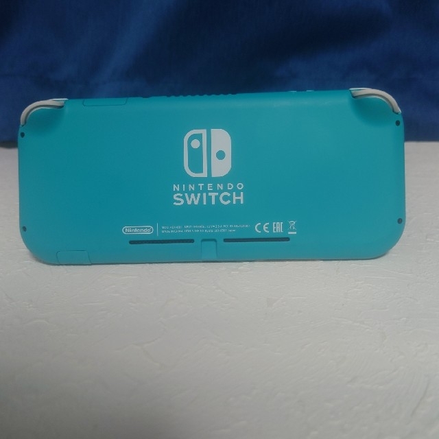 任天堂(ニンテンドウ)のNintendo switch lite 本体のみ　ターコイズブルー エンタメ/ホビーのゲームソフト/ゲーム機本体(携帯用ゲーム機本体)の商品写真