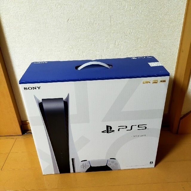 柔らかな質感の PS5 新品未使用 通常版 CFI-1100A01 本体 家庭用ゲーム