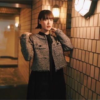 SNIDEL - NEROLI 藤井夏恋 W zip tweed short jacketの通販 by ...