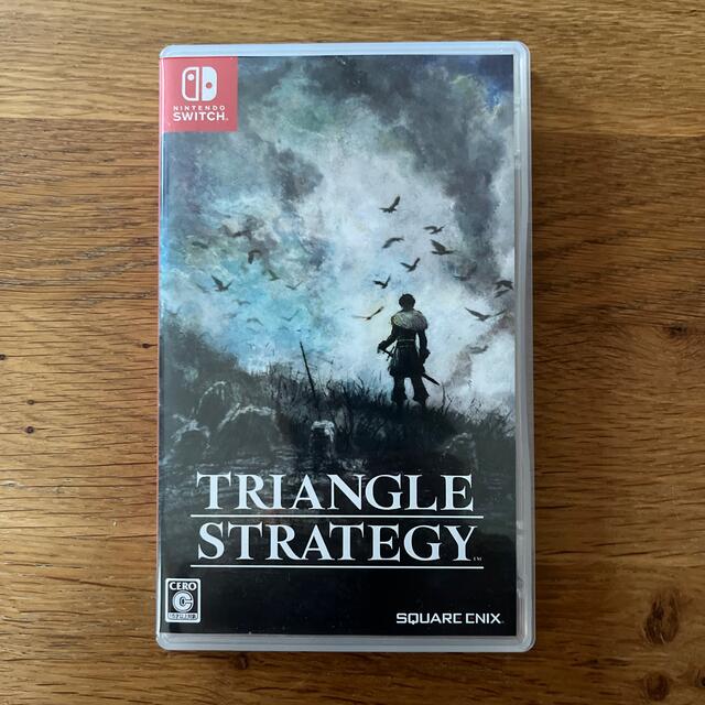 Nintendo Switch(ニンテンドースイッチ)のTRIANGLE STRATEGY（トライアングルストラテジー） Switch エンタメ/ホビーのゲームソフト/ゲーム機本体(家庭用ゲームソフト)の商品写真