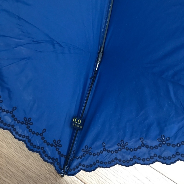 POLO RALPH LAUREN(ポロラルフローレン)の新品同様POLO RALPH LAUREN晴雨兼用日傘 レディースのファッション小物(傘)の商品写真