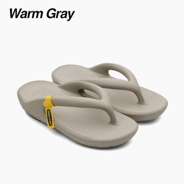 【新品】TAW&TOWサンダル　Warm Grey レディースの靴/シューズ(サンダル)の商品写真