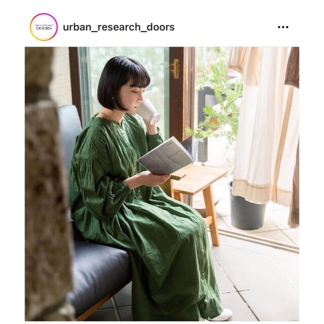 URBAN RESEARCH DOORS(アーバンリサーチドアーズ)のnao様専用 URBANRESEARCH DOORSコットンボイルギャザーワンピ レディースのワンピース(ロングワンピース/マキシワンピース)の商品写真