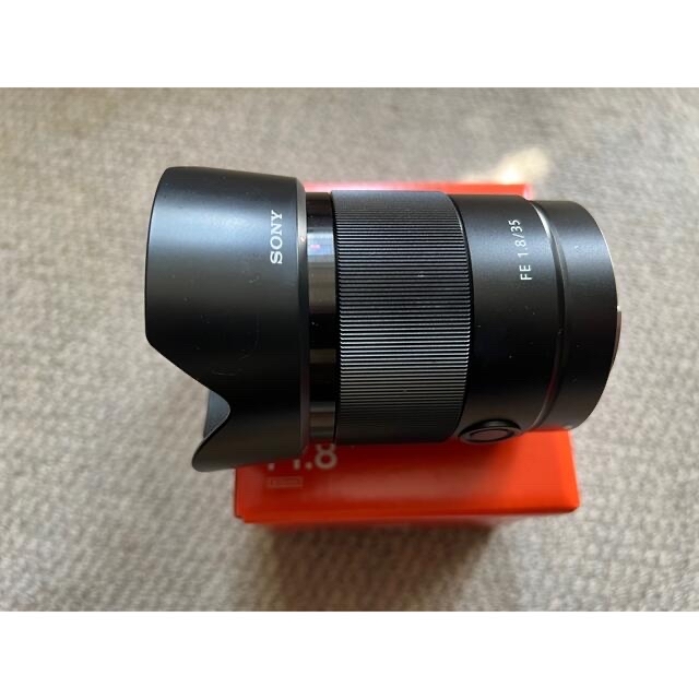 SONY(ソニー)のSONY FE35mm F1.8 SEL35F18F スマホ/家電/カメラのカメラ(レンズ(単焦点))の商品写真