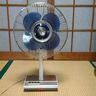 昭和 扇風機の通販 200点以上 | フリマアプリ ラクマ