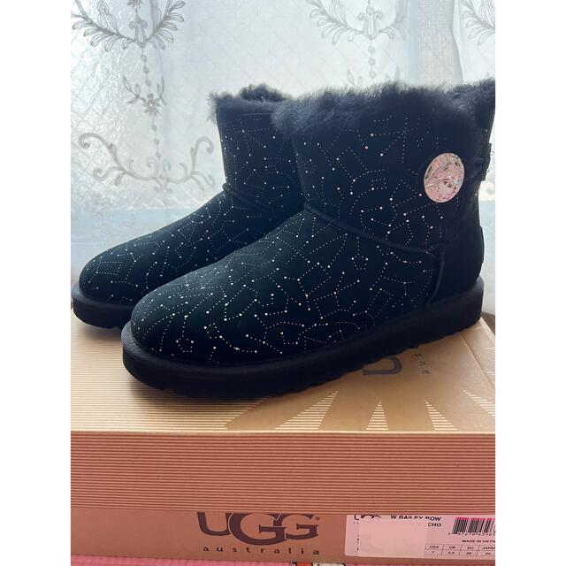 UGG ラインストーンブーツ　ブラック　美品