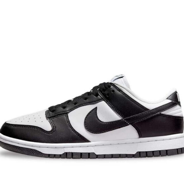 26.5 Nike WMNS Dunk Low Next Nature パンダ