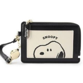 スヌーピー(SNOOPY)のスヌーピー　PEANUTS　ICカードケース　パスケース　カードケース　小銭入れ(パスケース/IDカードホルダー)