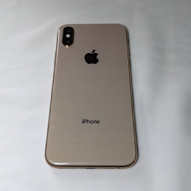 アップル iPhoneXS 64GB Gold スマホ/家電/カメラのスマートフォン/携帯電話(スマートフォン本体)の商品写真