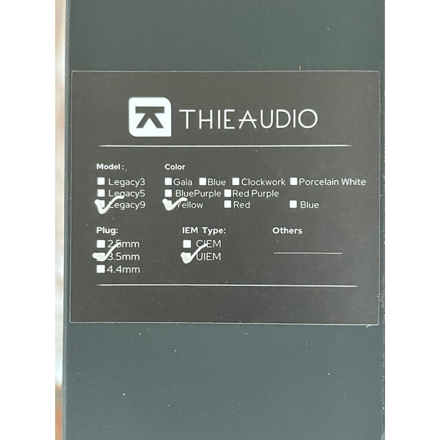 (入手困難) ThieAudio Legacy 9 イエロー 8BA+1DD スマホ/家電/カメラのオーディオ機器(ヘッドフォン/イヤフォン)の商品写真