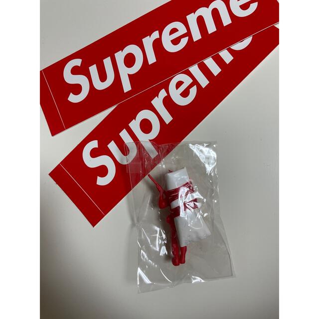 Supreme ノベルティ