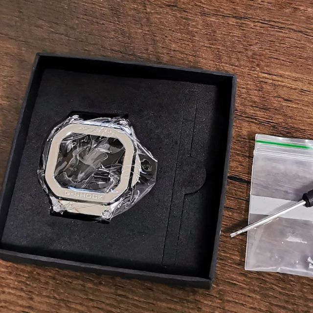 G-SHOCK 5610系 カスタム用 メタルベゼル (ロゴあり) メンズの時計(その他)の商品写真