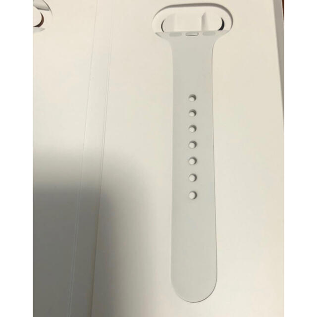 Apple(アップル)のApple Watch sport band 40mm white 純正 メンズの時計(ラバーベルト)の商品写真