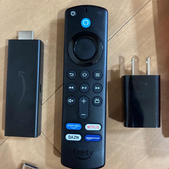 Fire TV Stick - Alexa対応音声認識リモコン(第3世代)付属  スマホ/家電/カメラのテレビ/映像機器(映像用ケーブル)の商品写真