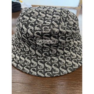 シュプリーム(Supreme)のシュプリーム　Monogram Denim Crusher バケットハット(ハット)