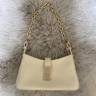 チャールズアンドキース(Charles and Keith)の【CHARLES & KEITH】ハンドバッグ(ハンドバッグ)