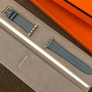 エルメス(Hermes)のエルメス　Apple Watch7 用　バンド　ブルーラン(腕時計)