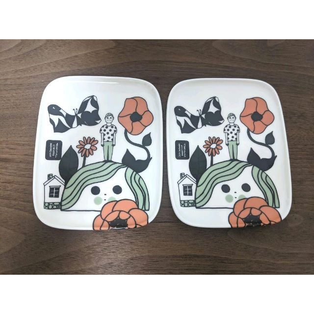 新品 marimekko マリキュラ プレート ２枚セット