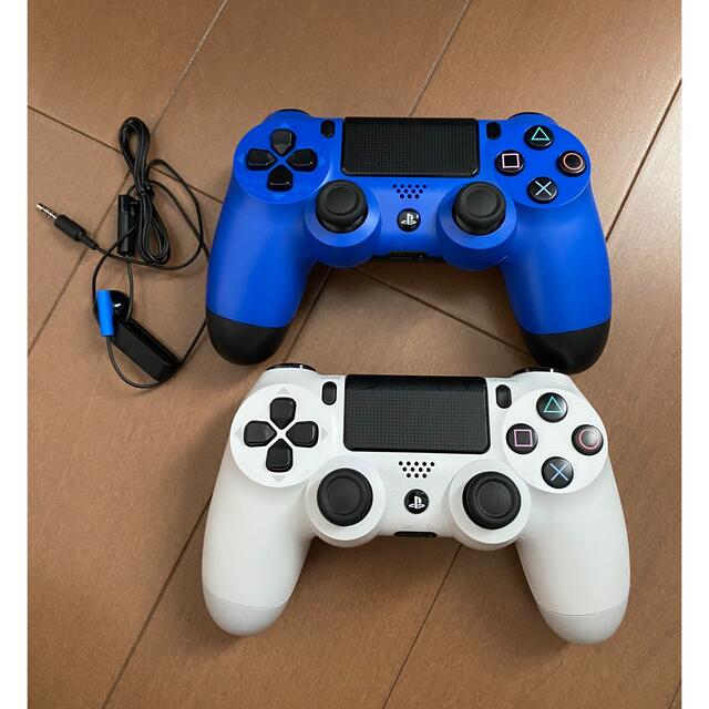 PlayStation4(プレイステーション4)のPlayStation4 CUH-1100A (ホワイト・500GB) エンタメ/ホビーのゲームソフト/ゲーム機本体(家庭用ゲーム機本体)の商品写真