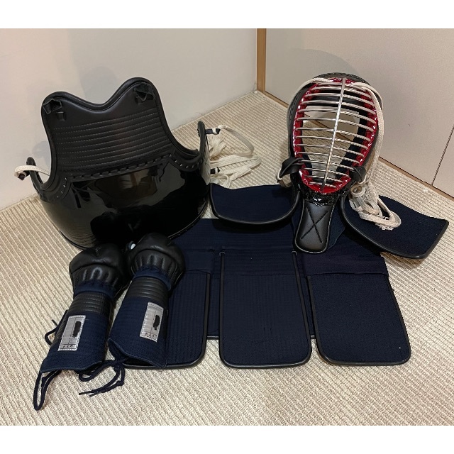 ⭐︎クリーニング済み　剣道　防具　女子中学 ⭐︎クリーニング済み 剣道 防具 女子中学 の通販 by モカ