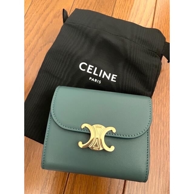 新品♡CELINE セリーヌ トリオンフ 三つ折り財布 グリーン