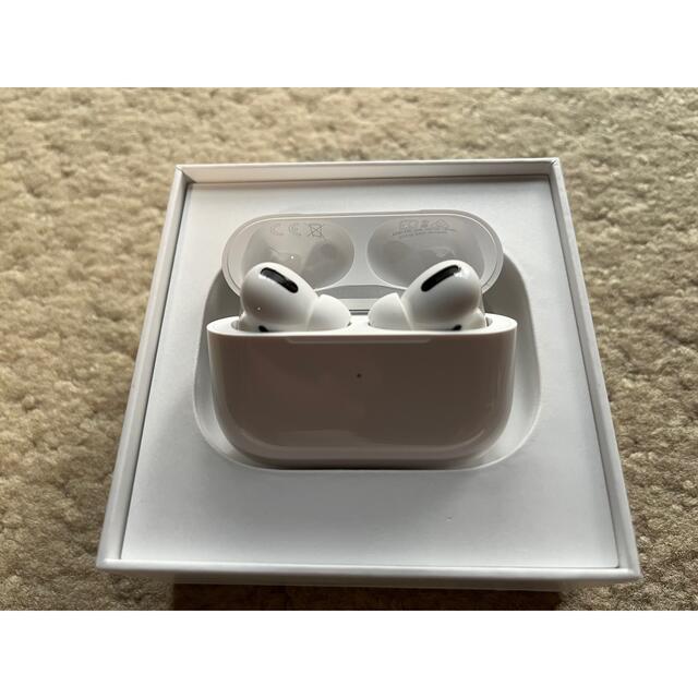 Apple(アップル)の(正規品)Apple AirPods Pro エアポッズ プロ 本体 スマホ/家電/カメラのオーディオ機器(ヘッドフォン/イヤフォン)の商品写真