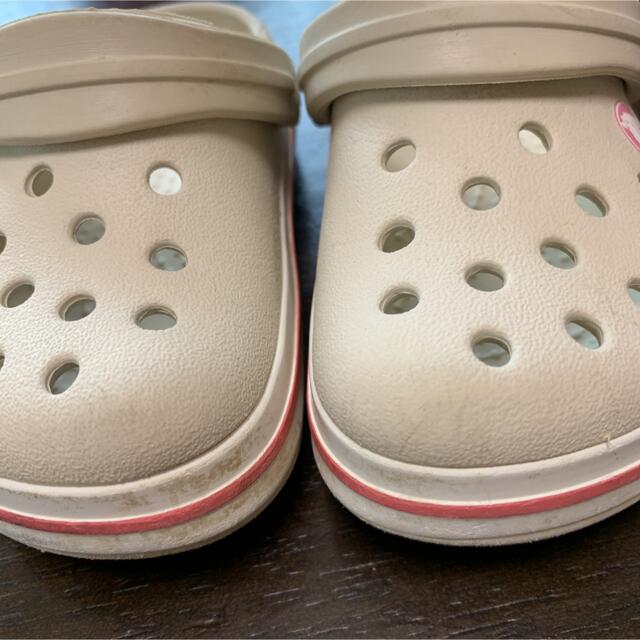 crocs(クロックス)のクロックス キッズ サンダル 6☆14センチ　ベージュ キッズ/ベビー/マタニティのベビー靴/シューズ(~14cm)(サンダル)の商品写真