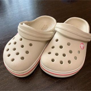 クロックス(crocs)のクロックス キッズ サンダル 6☆14センチ　ベージュ(サンダル)