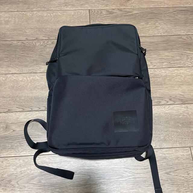 THE NORTH FACE(ザノースフェイス)のShuttle Daypack Slim 【the north face】 メンズのバッグ(バッグパック/リュック)の商品写真