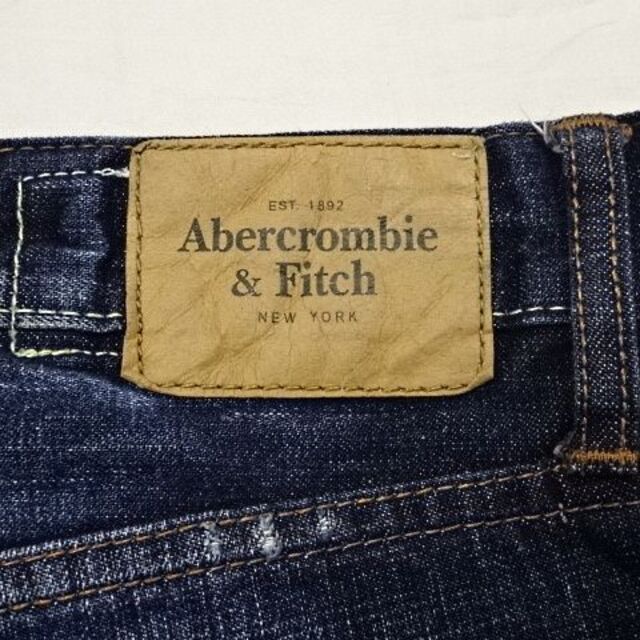 Abercrombie&Fitch(アバクロンビーアンドフィッチ)のアバクロンビー＆フィッチ☆濃紺ローライズスキニー☆32☆ウェスト約94cm メンズのパンツ(デニム/ジーンズ)の商品写真